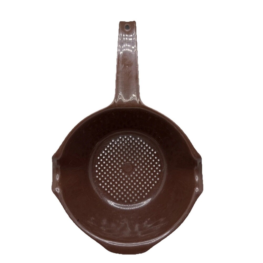 Rubbermaid # 2930 Vintage 1 Qt. Brown Colander Strainer Double Spouts Vintage